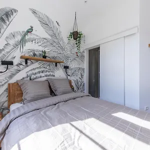 Iqs - Double Avec Salle De Bain Apartamento Luxemburgo