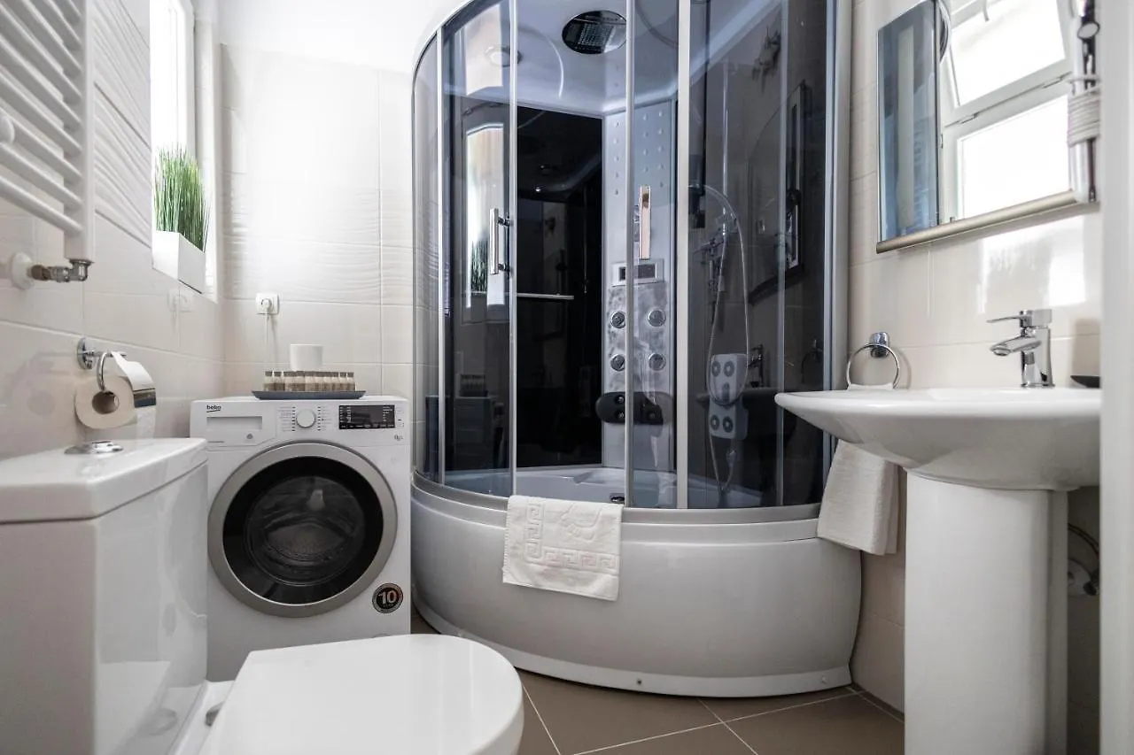 Chameleon Apartment Budapest