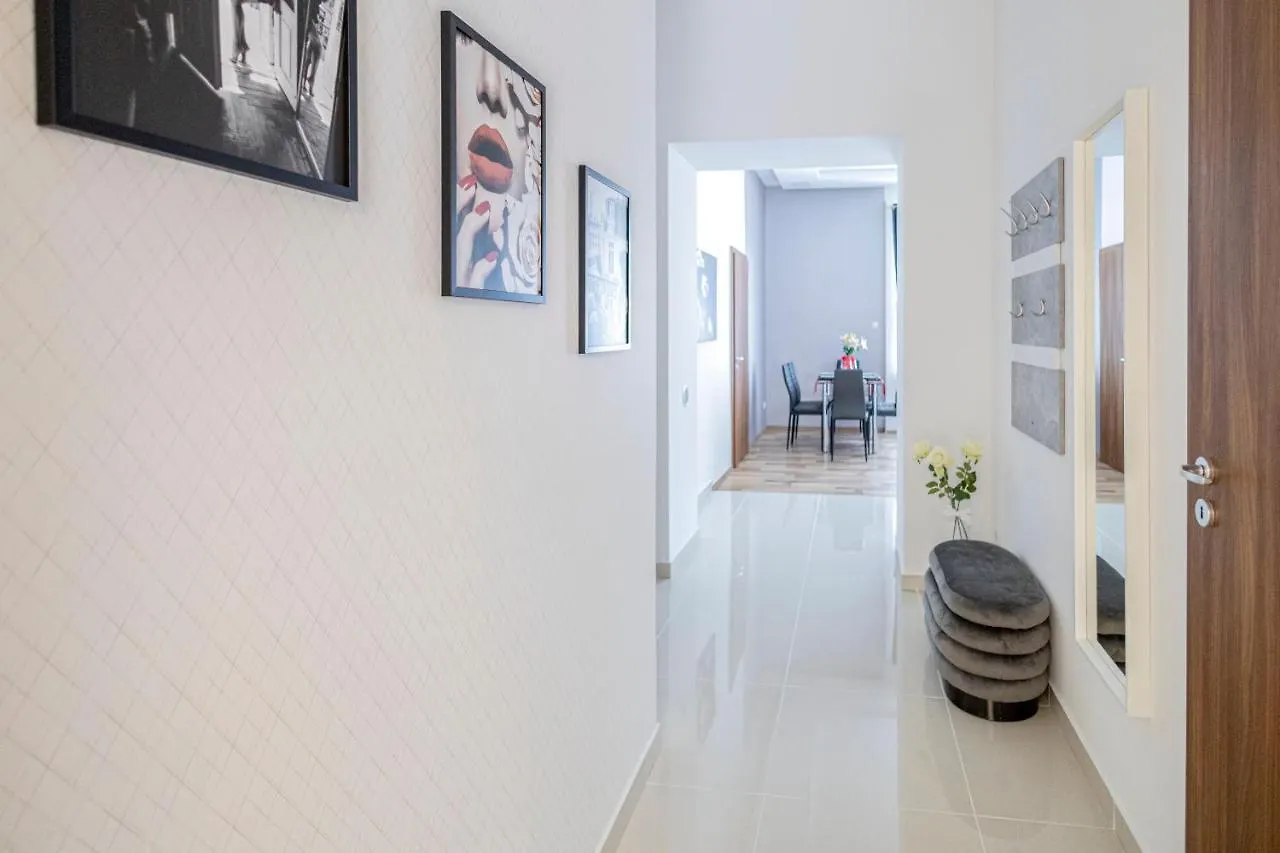 Chameleon Apartment Budapest